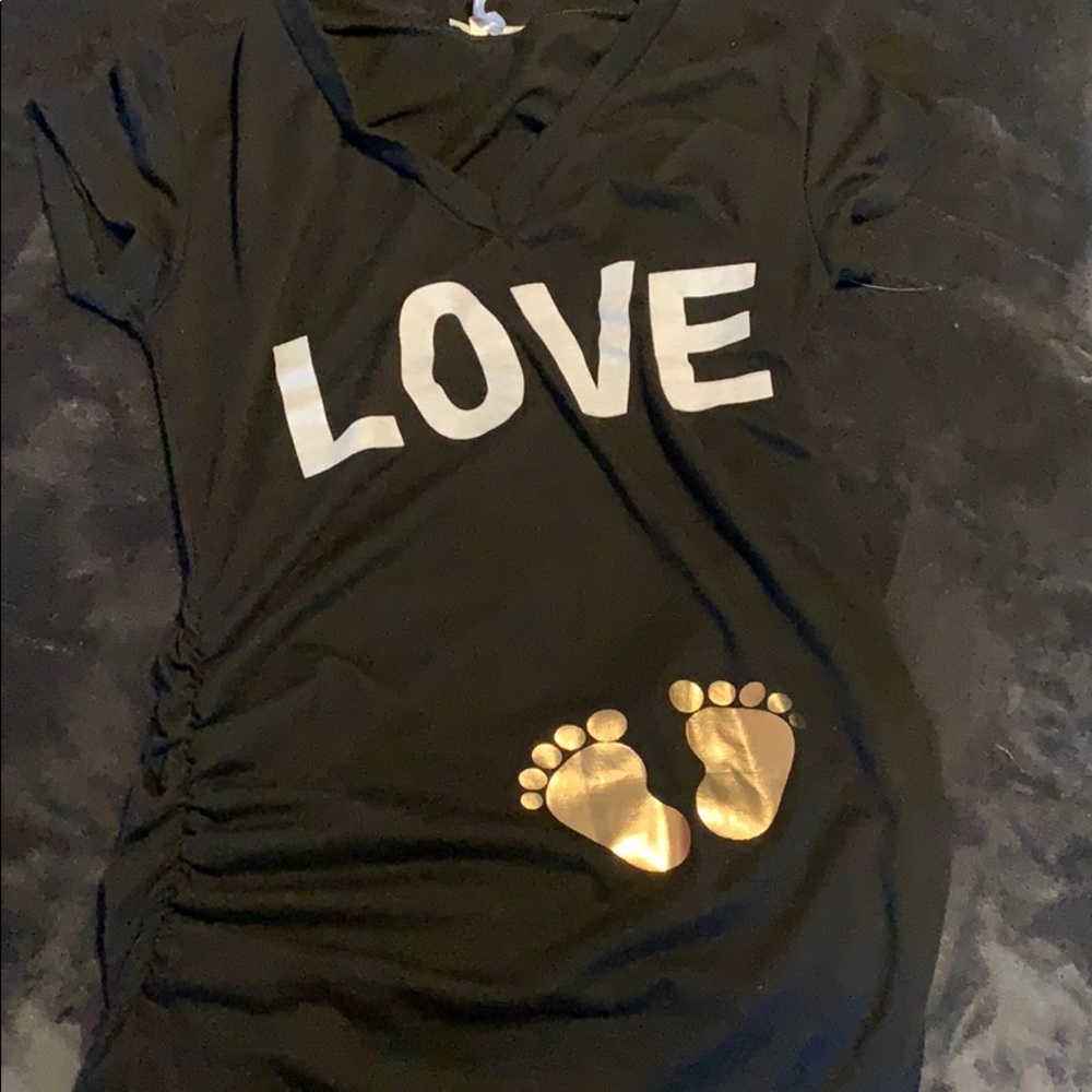 Pregnancy clothes